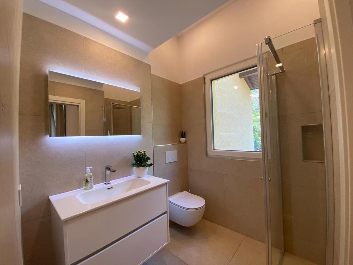 Double Room Mountain View