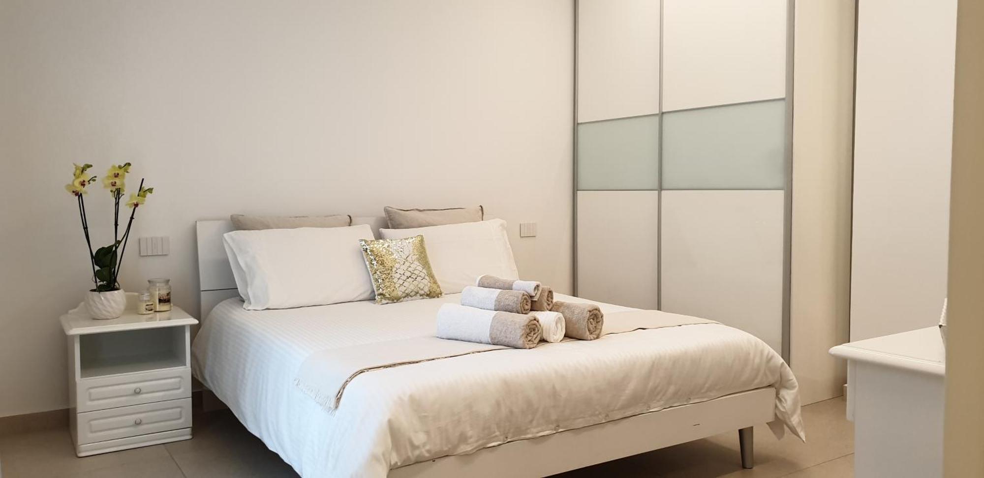 Double Room Mountain View