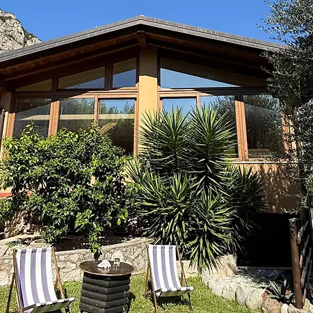 Villa Tamas Guesthouse-2